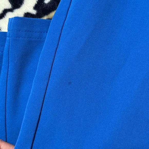 Figs Women’s Scrub Set - Picture 7 of 8